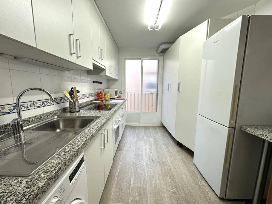 Piso En Linares Zona Centro Con Parking Gratis Διαμέρισμα Εξωτερικό φωτογραφία